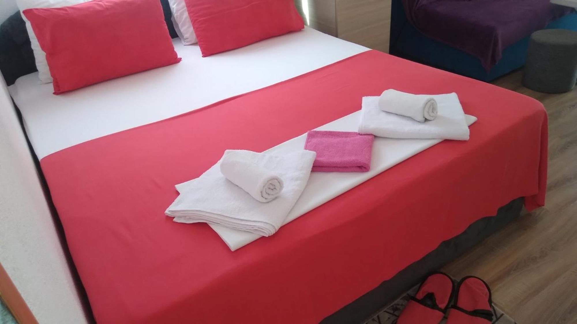 Apartments Leza เนอุม ห้อง รูปภาพ