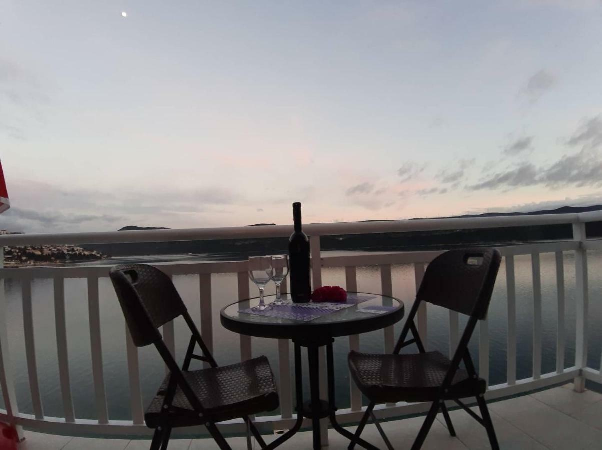 Apartments Leza เนอุม ภายนอก รูปภาพ