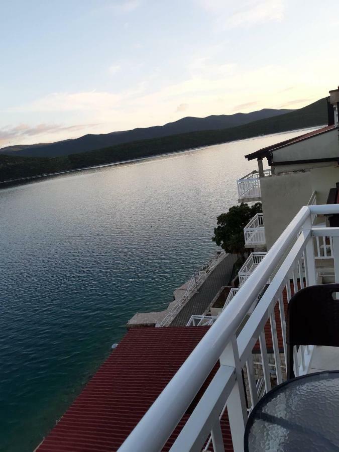 Apartments Leza เนอุม ภายนอก รูปภาพ