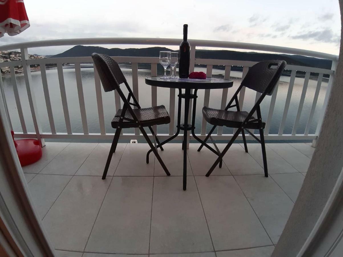 Apartments Leza เนอุม ภายนอก รูปภาพ